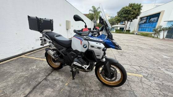 BMW R 1300 GS ADVENTURE TROPHY BMW R 1300 GS ADVENTURE TROPHY
